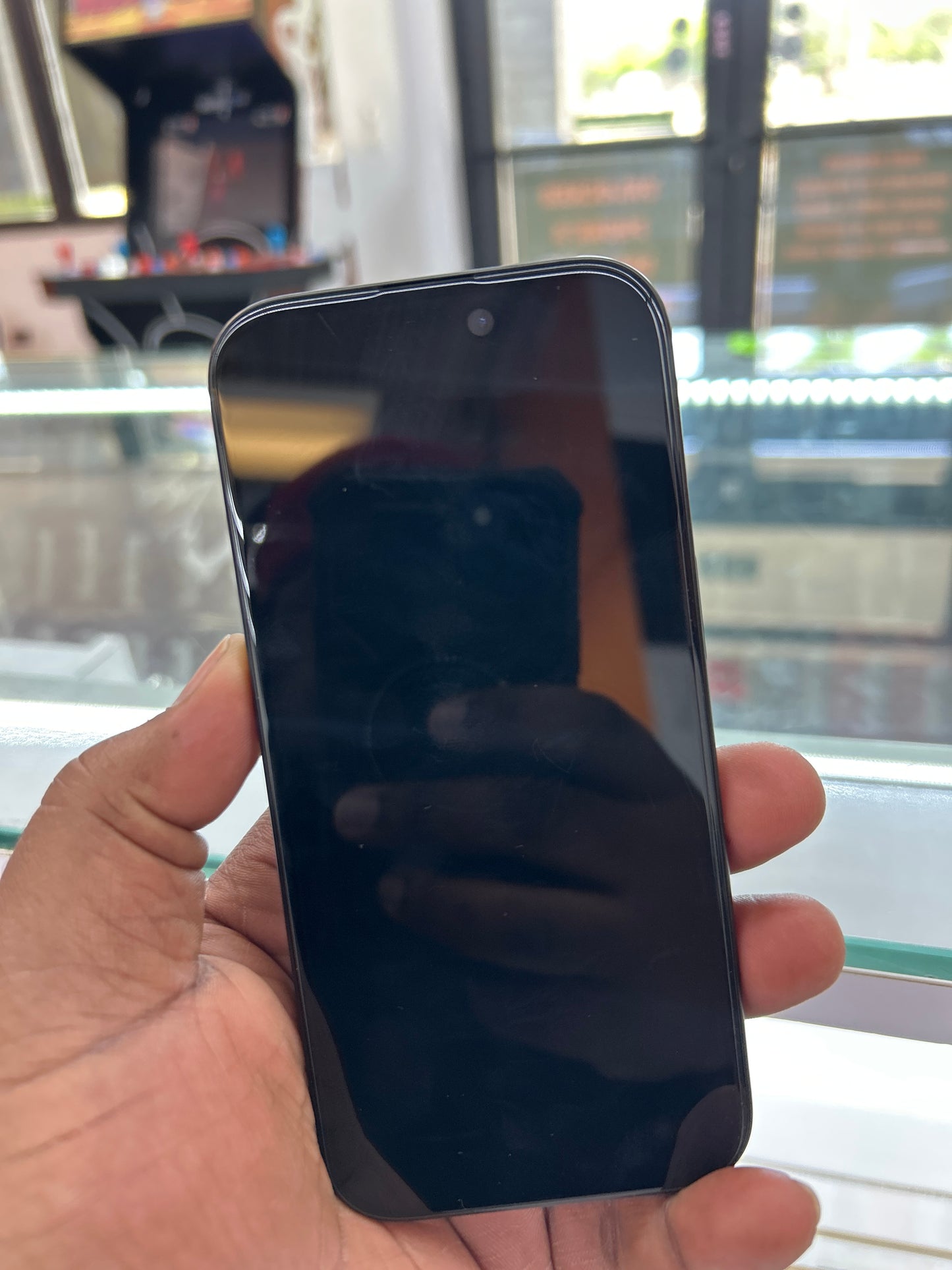 iPhone 16 pro 128gb (unlocked)
